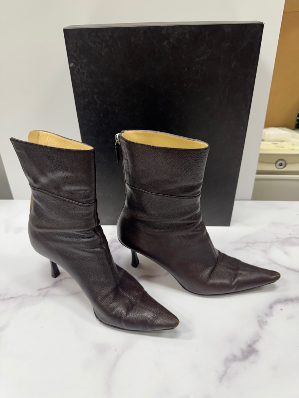Gucci Brown Pointed-Toe Mid-Calf Leather Boots - Picture 2 of 5